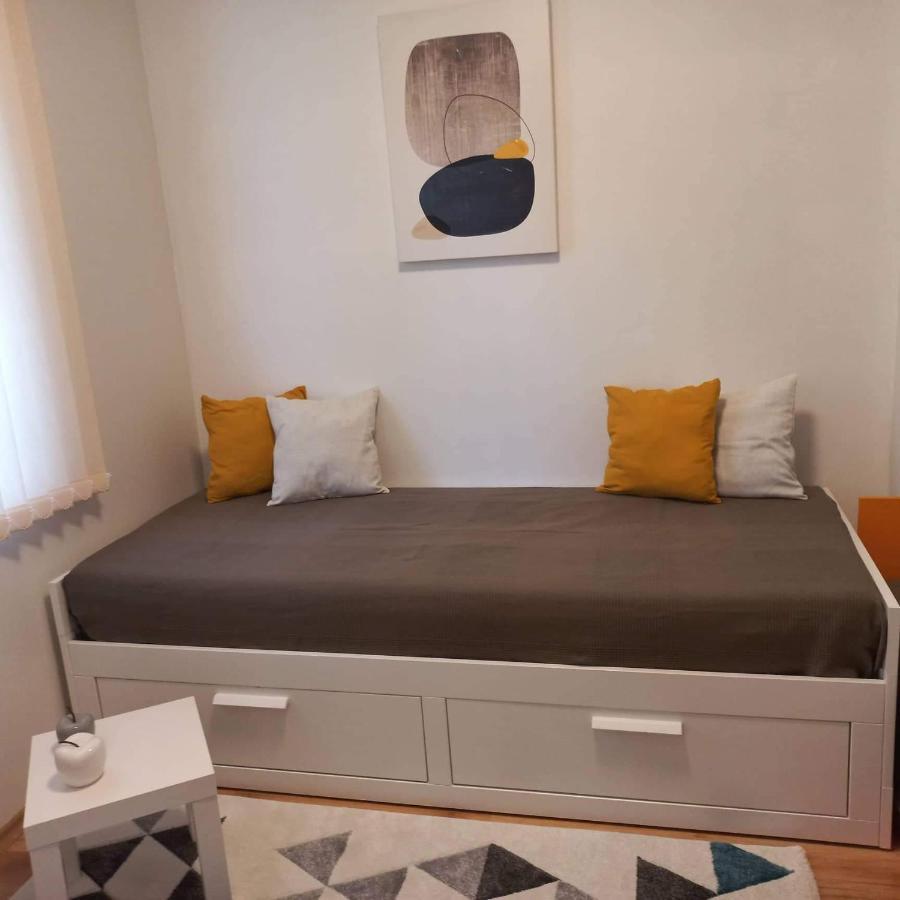 Saint Nicholas Varna Lovely 2 bedroom apartment with sunny garden Buitenkant foto